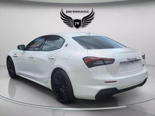 2022 Maserati Ghibli Modena