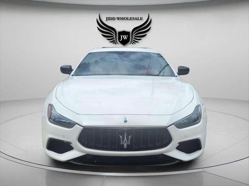 2022 Maserati Ghibli Modena