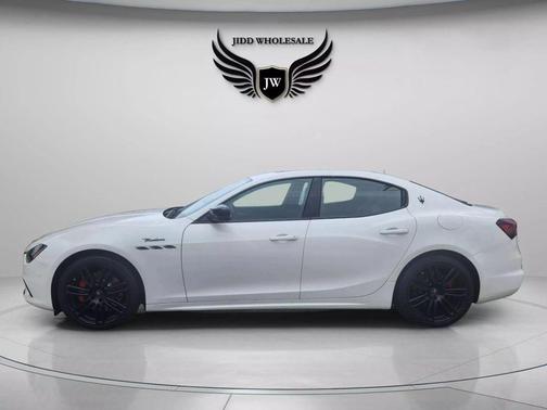 2022 Maserati Ghibli Modena