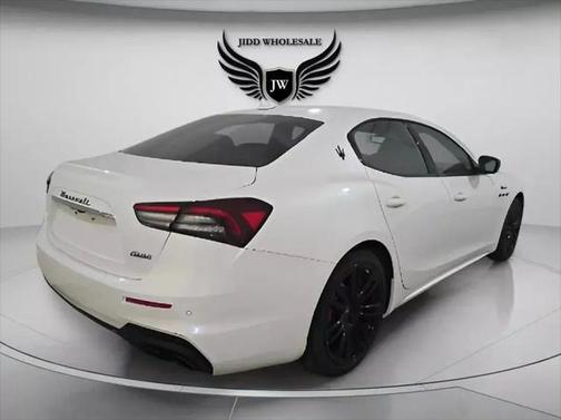 2022 Maserati Ghibli Modena