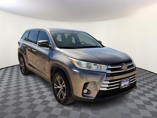 2019 Toyota Highlander LE Plus