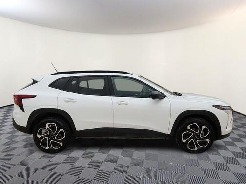 2025 Chevrolet Trax FWD 2RS