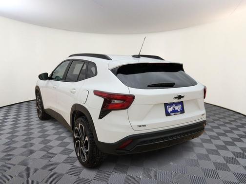 2025 Chevrolet Trax FWD 2RS