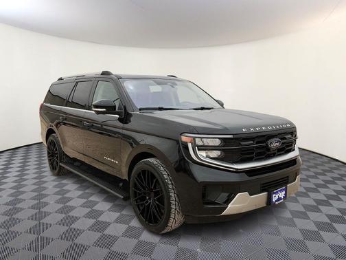 Agate Black Metallic 2025 Ford Expedition Max Platinum
