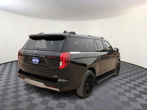 Agate Black Metallic 2025 Ford Expedition Max Platinum