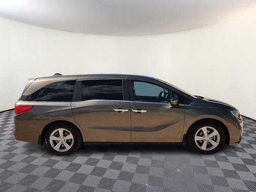 Brown 2019 Honda Odyssey EX
