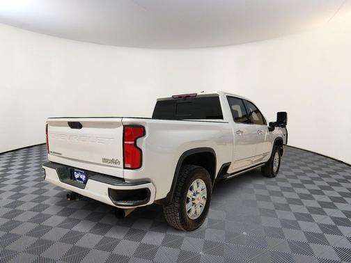 White 2024 Chevrolet Silverado 2500 High Country