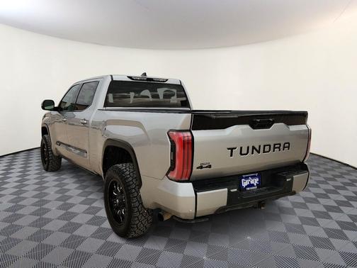 2022 Toyota Tundra Platinum