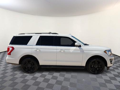 Oxford White 2021 Ford Expedition XLT