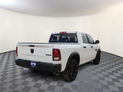 2024 RAM 1500 Classic Warlock Crew Cab 4x4 5'7' Box