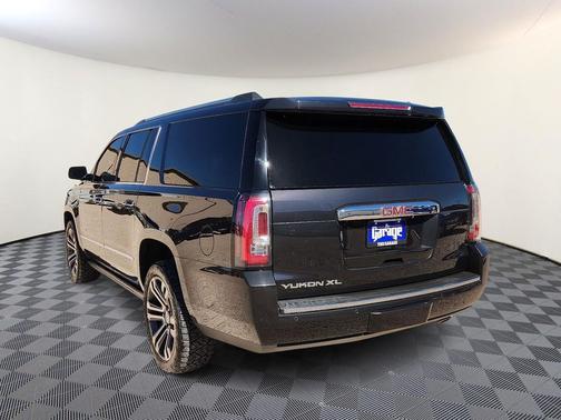 2020 GMC Yukon XL Denali