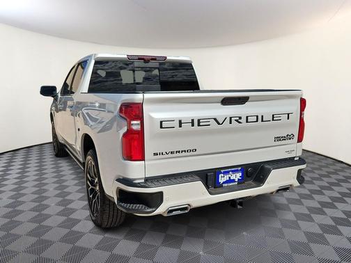 2022 Chevrolet Silverado 1500 High Country