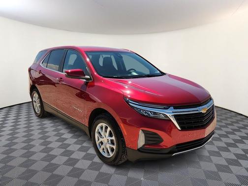 Radiant Red Tintcoat 2024 Chevrolet Equinox 1LT