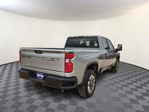 2025 Chevrolet Silverado 2500 Custom