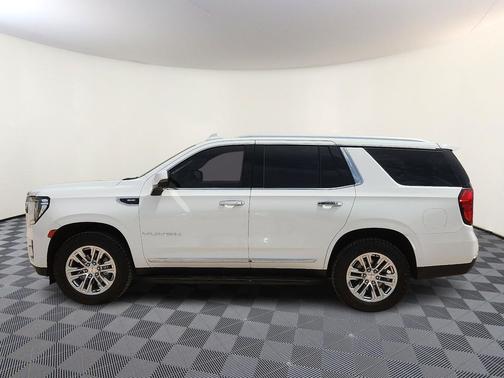 2022 GMC Yukon SLT