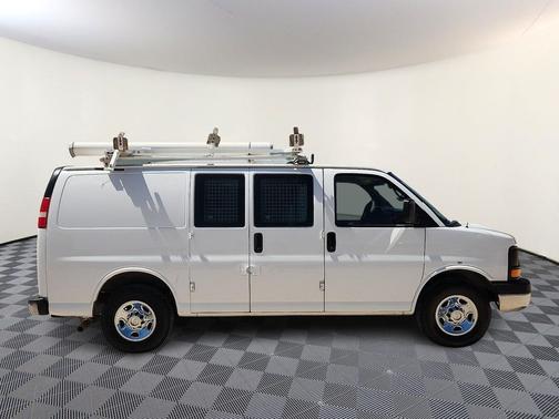 2014 Chevrolet Express 2500 Work Van