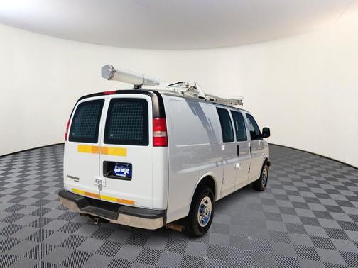 2014 Chevrolet Express 2500 Work Van