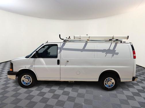 2014 Chevrolet Express 2500 Work Van