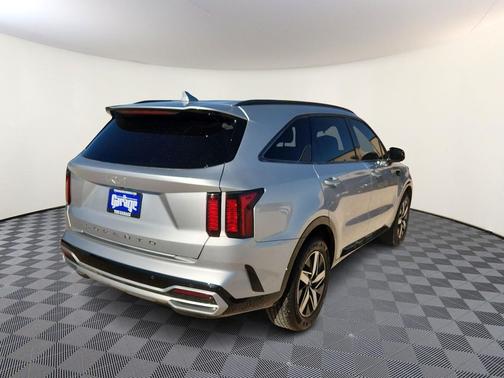 2022 Kia Sorento S