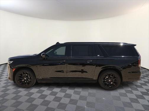 2023 Cadillac Escalade ESV Sport