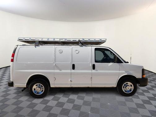 2016 Chevrolet Express 2500 Work Van