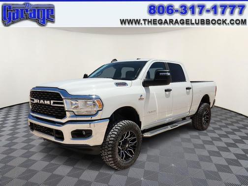 Bright White Clearcoat 2024 RAM 2500 Big Horn Crew Cab 4x4 6'4' Box