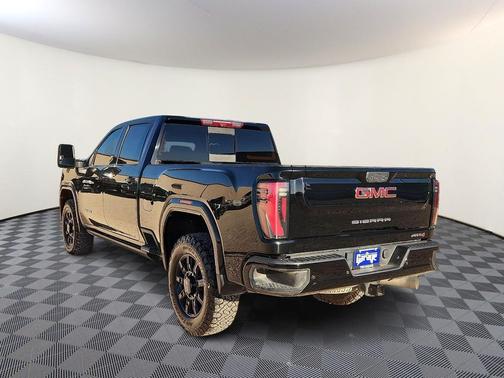 2024 GMC Sierra 2500 AT4