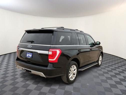 Agate Black Metallic 2021 Ford Expedition XLT