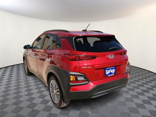 2021 Hyundai KONA SEL