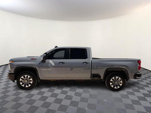 2024 Chevrolet Silverado 2500 Custom