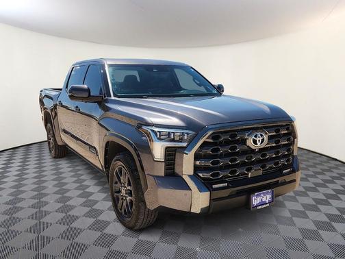 2022 Toyota Tundra Platinum