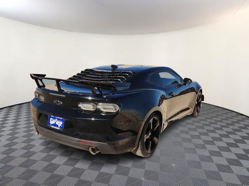 2021 Chevrolet Camaro 1LS