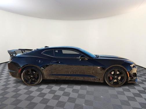 2021 Chevrolet Camaro 1LS