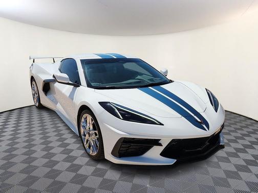 2024 Chevrolet Corvette Stingray w/2LT