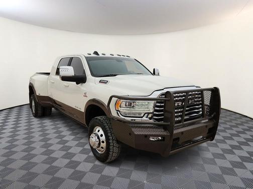Pearl White 2024 RAM 3500 Longhorn