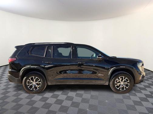 2024 GMC Acadia AWD AT4