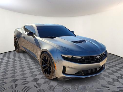 2022 Chevrolet Camaro RWD Coupe LT1