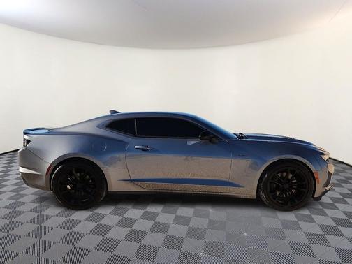 2022 Chevrolet Camaro RWD Coupe LT1