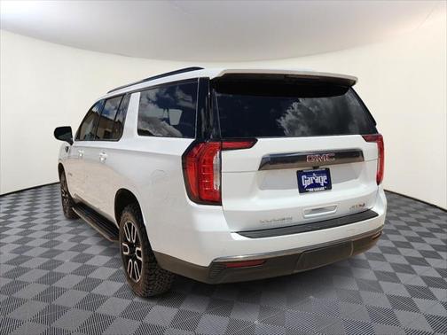 2023 GMC Yukon XL 4WD AT4