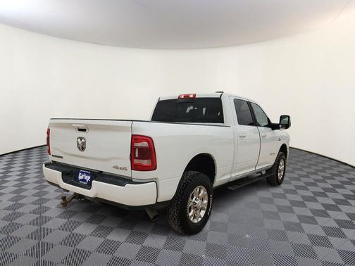 2024 RAM 2500 Laramie Crew Cab 4x4 6'4' Box