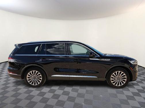2024 Lincoln Aviator Premiere