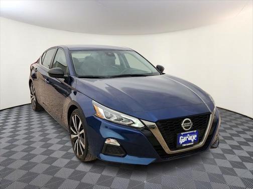2021 Nissan Altima SR FWD