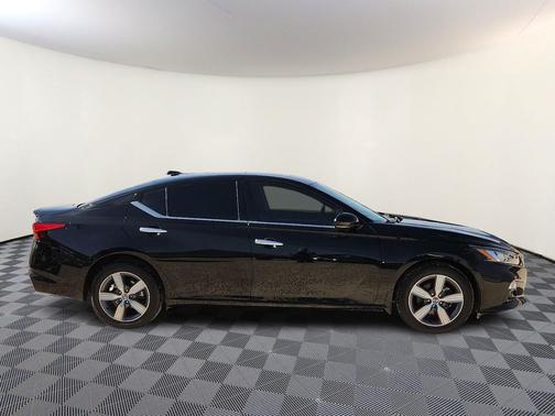 2019 Nissan Altima 2.5 SV