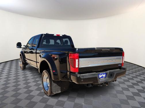 2022 Ford F-450 Limited