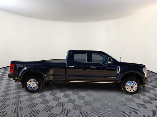2022 Ford F-450 Limited
