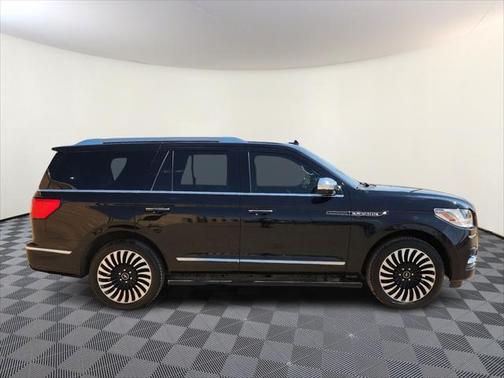 2020 Lincoln Navigator Black Label