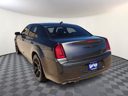 2021 Chrysler 300 S