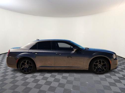 2021 Chrysler 300 S