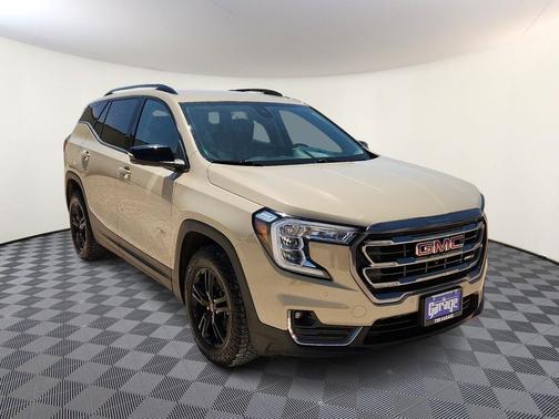 Desert Sand Metallic 2022 GMC Terrain AWD AT4