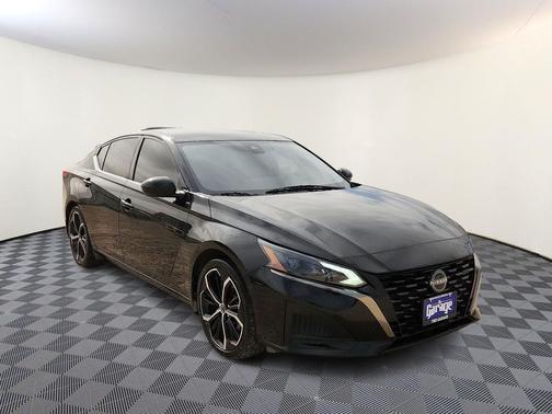 2024 Nissan Altima SR FWD